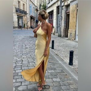 Commense moonlight open back Gold One-Shoulder Dress NWT